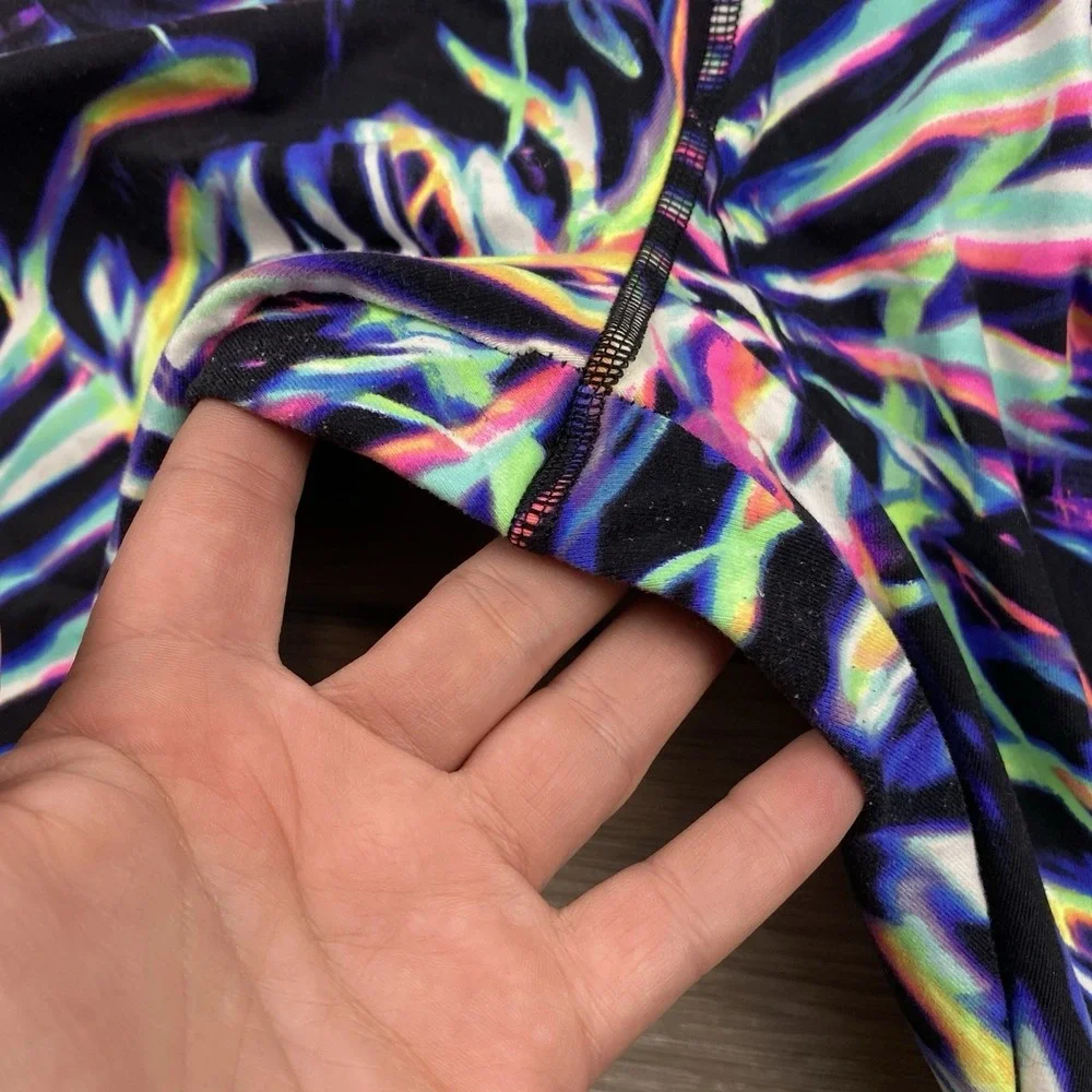 Victoria's Secret PINK Women's Ultimate Crop Leggings Multicolor Tropical Large
